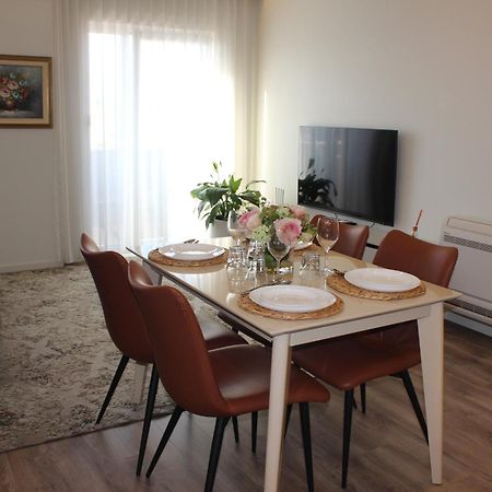 Delight Apartment Тирана Экстерьер фото
